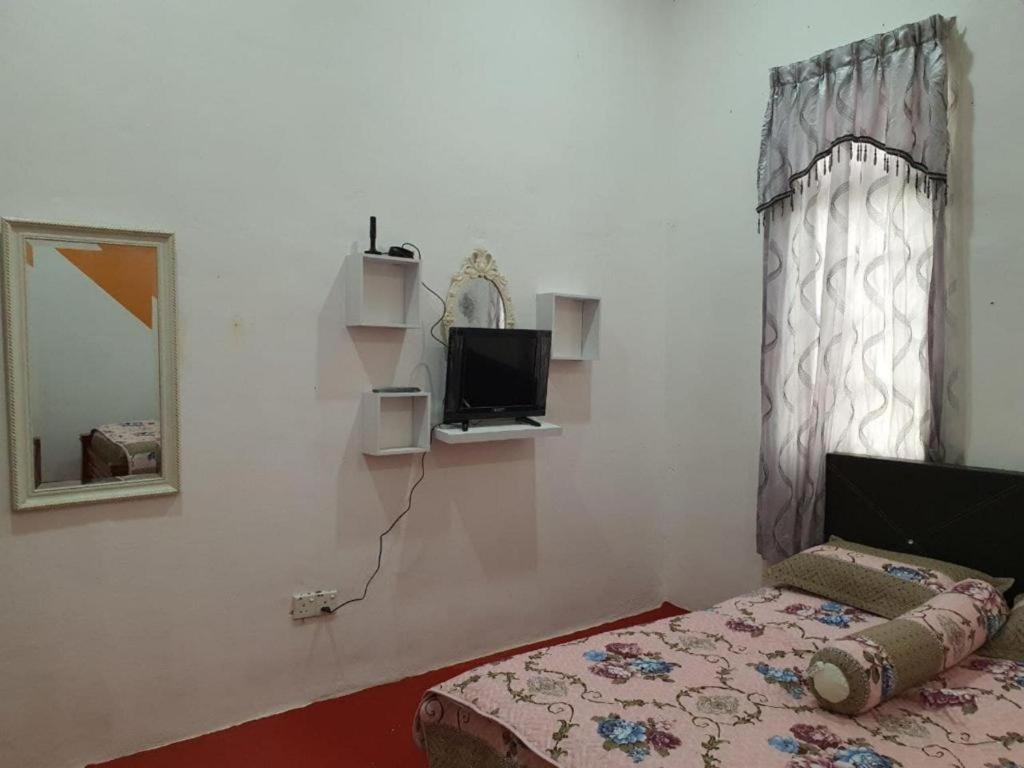 Oyo 90404 Hotel Z Dirgahayu 313 Pasir Mas Екстер'єр фото