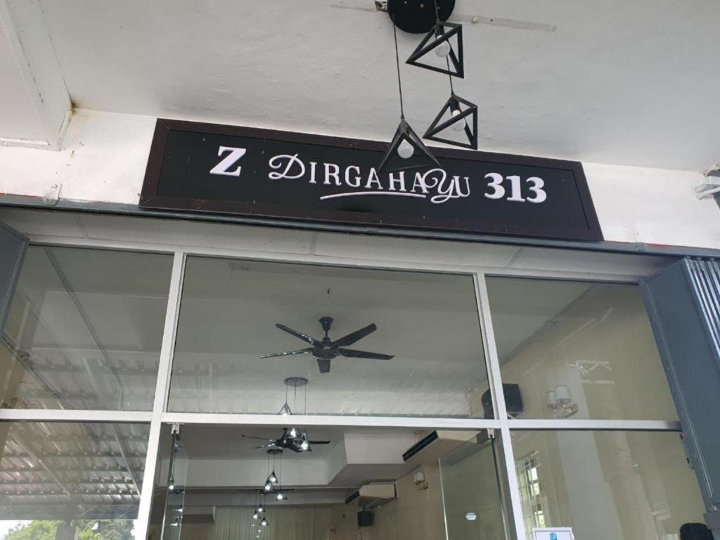 Oyo 90404 Hotel Z Dirgahayu 313 Pasir Mas Екстер'єр фото